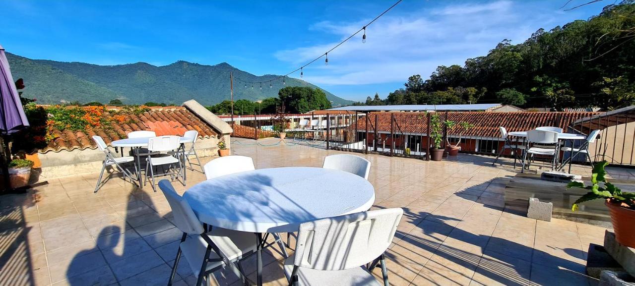 Hotel Casa Real Antigua Exterior photo